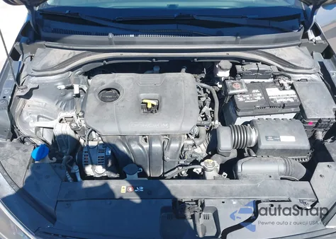 2019 Hyundai Elantra Value Edition z USA, uszkodzony, nr VIN 5NPD84LFXKH485576